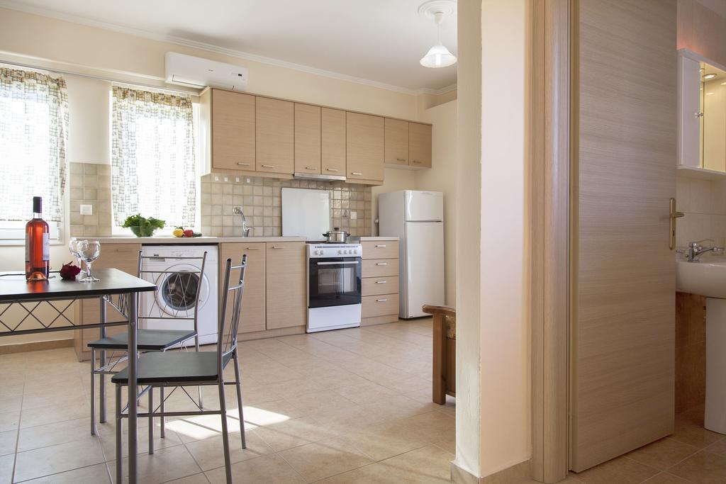 Apolpaina L Apartments Экстерьер фото